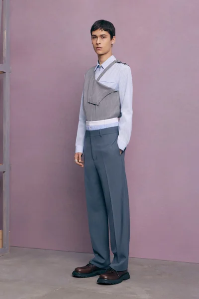 Look 24
